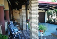 Others 4 House With 2 Bedrooms in Utrera, With Enclosed Garden and Wifi - 65 km From the Beach