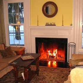 Mariaville Lake Bed & Breakfast1 , 飯店斯克内克塔迪县