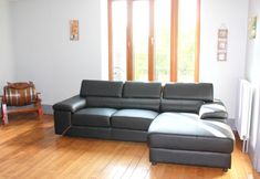 Others 4 Villa With 5 Bedrooms in Monthois, With Private Pool, Enclosed Garden and Wifi