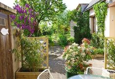 Others 5 House With 2 Bedrooms in Bonneval, With Enclosed Garden and Wifi