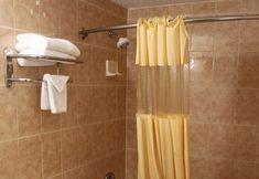 其他 7 Budget Inn of Massapequa