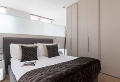 Others 4 Stylish Modern 1BR in Covent Garden