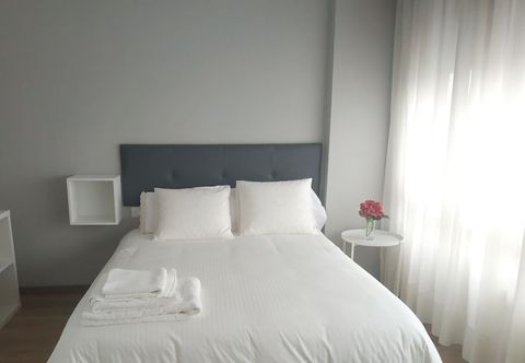 Others Apartment With 3 Bedrooms in Cee, With Balcony and Wifi - 2 km From the Beach