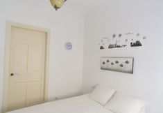 Others 2 Historic house in city center