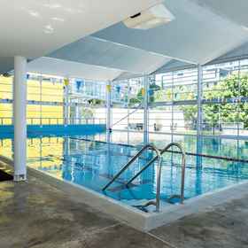 Premium 2 Bedroom Apartment 1, Hotel Telecom Business Consultants