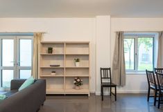 Others 6 Large 3BR Flat in Canary Wharf for up to 6