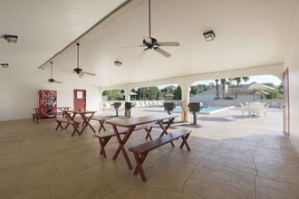 Others 4 GetAways at Imperialakes