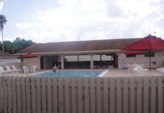 Others 7 GetAways at Imperialakes