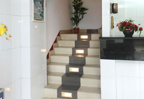 Lain-lain Airy Eco Ujung Pandang Latimojong Square Nico Makassar