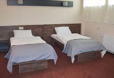 Others 3 Sport-hotel Zinedine
