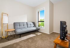 Others 7 Unsworth Height New 3 Bedrooms Unit