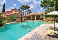 Others 2 Villa With 4 Bedrooms in Orgon, With Private Pool, Enclosed Garden and Wifi - 30 km From the Beach
