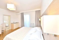 Others 3 Studio in Sukosan, With Balcony and Wifi - 30 m From the Beach