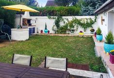 Others 2 Studio in Tremblay-en-france, With Enclosed Garden and Wifi