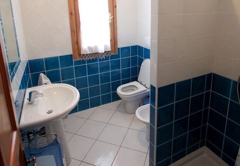 Others House With 3 Bedrooms in La Tozza, With Wonderful sea View and Enclosed Garden - 3 km From the Beach