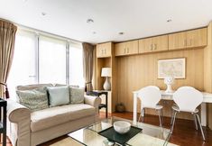 Lain-lain 7 Charming 1BR Home in West London - 4 Guests!