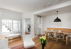 Others 6 Beautiful 2BR Home in West Kensington, 6 Guests