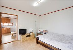 Others 6 Seogwipo Gaetbawi Pension
