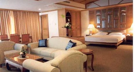 Others 2 River Side Bangkok