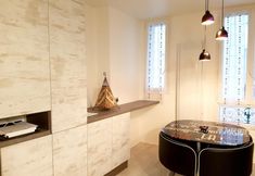 Others 6 Apartment With one Bedroom in Paris, With Wifi