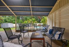 Others 7 Maroochydore Family Home plus pool