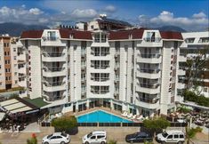 기타 3 Boreas Suit Hotel