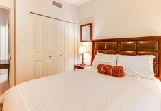 Others 2 North Harbour PDX vacation apartments