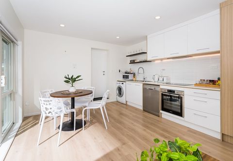 Others Glenfield Spacious 3 Bedrooms Unit