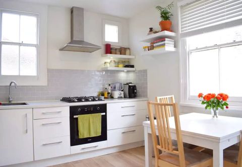Others 3 Bed Maisonette in South London