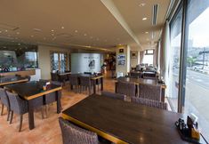 Others 7 Livemax Atami