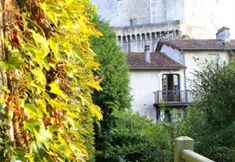 Others 5 House With 5 Bedrooms in Bourdeilles, With Furnished Garden and Wifi -