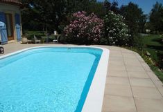 Others 2 Studio in Pouydraguin, With Pool Access and Terrace
