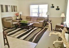 Others 2 Island Sands Inn