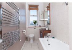 Others 2 Charming 2-br Flat for 4 in Quiet Corstorphine