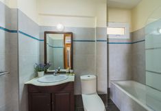 Others 4 Mackenzie Alexandros Suite