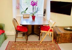 Others 5 1 Bedroom Flat With Front Garden Sleeps 3
