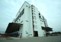 Others 6 Jackpot In & Out Dormitory - Hostel