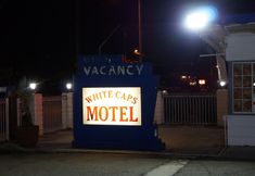 Others 7 White Caps Motel