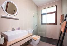 Others 4 Baan Phu Kaew C1 3 Beds