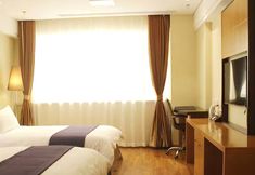 Others 4 V Yeginn Hotel
