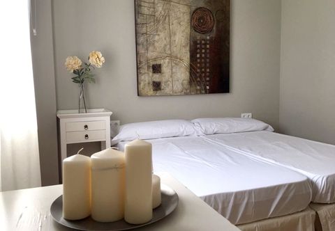 Others Apartment With 3 Bedrooms in Estepona, With Wonderful sea View, Enclos