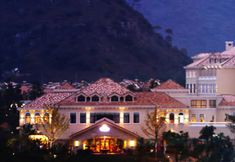 其他 4 Days Hotel and Suites Zhaozhuang Xingyi Resort