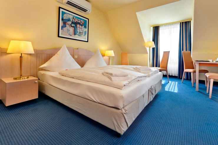 Tryp By Wyndham Lubeck Aquamarin Schleswig Holstein Harga Hotel