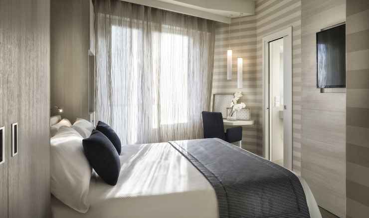 Get Wallpaper Hotel Nautico Riccione Italy Free HD