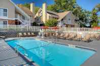 Swimming Pool Residence Inn By Marriott Binghamton University