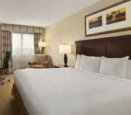 Phòng ngủ 7 Country Inn & Suites by Radisson, Atlanta Airport South, GA