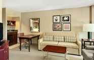 Common Space 5 Sheraton Suites Fort Lauderdale Plantation