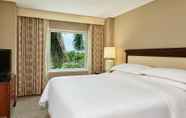Bedroom 7 Sheraton Suites Fort Lauderdale Plantation