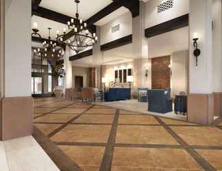 Lobby 2 Embassy Suites by Hilton Scottsdale Resort