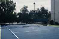 Fitness Center Embassy Suites by Hilton Scottsdale Resort